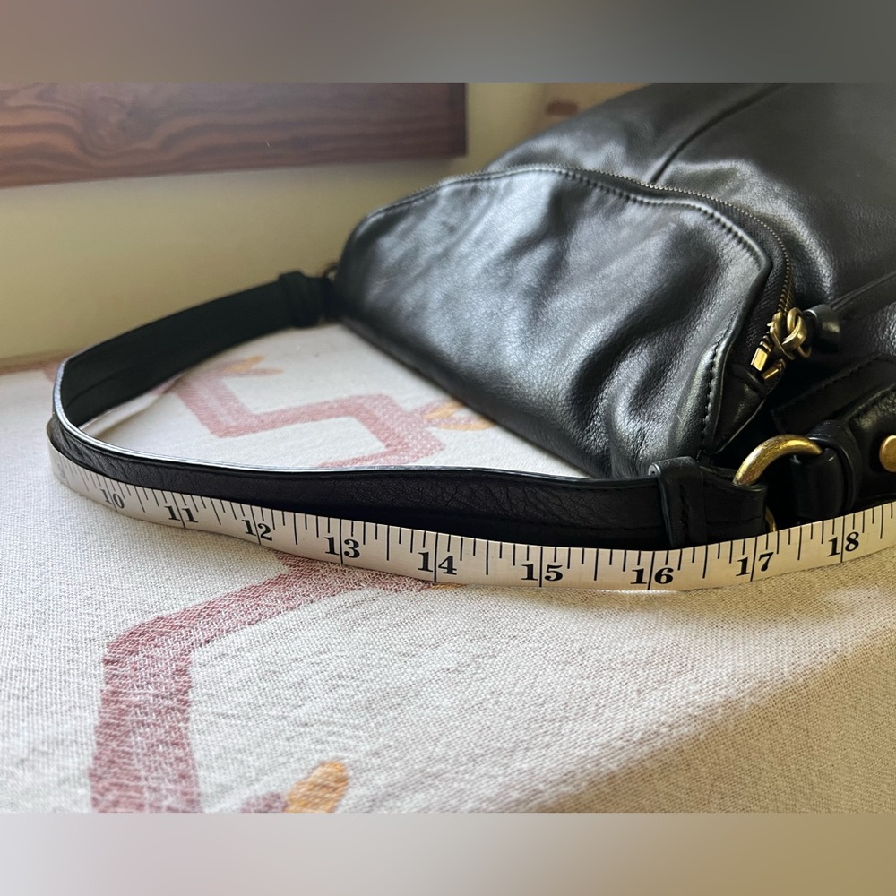 Margot Black Leather Shoulder Bag - Picture 11 of 15